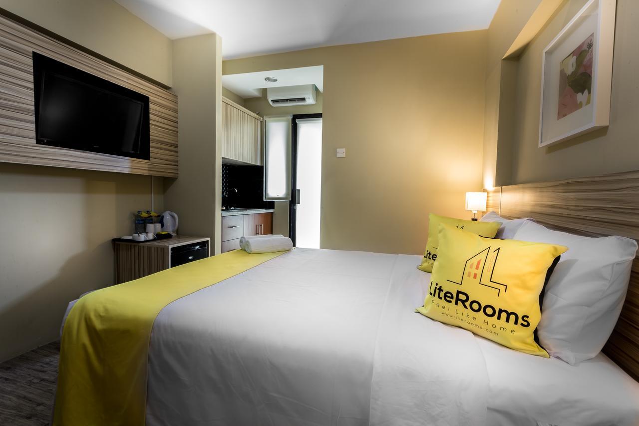 ไลต์ห้อง Aparthotel จาการ์ตา ภายนอก รูปภาพ