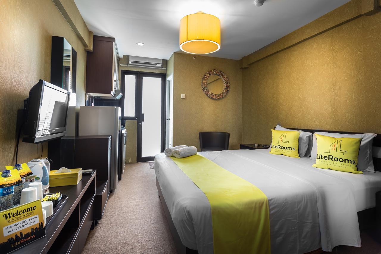 ไลต์ห้อง Aparthotel จาการ์ตา ภายนอก รูปภาพ