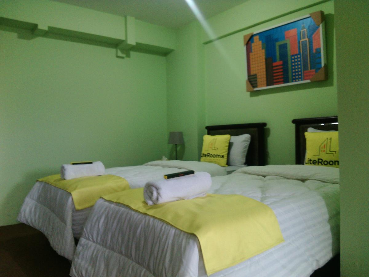 ไลต์ห้อง Aparthotel จาการ์ตา ภายนอก รูปภาพ