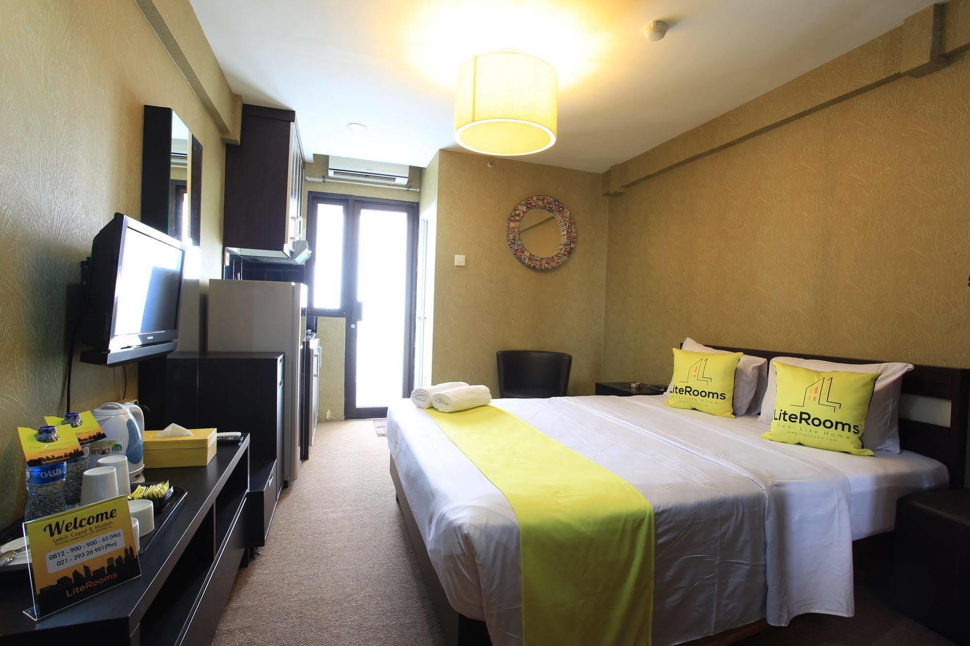 ไลต์ห้อง Aparthotel จาการ์ตา ภายนอก รูปภาพ
